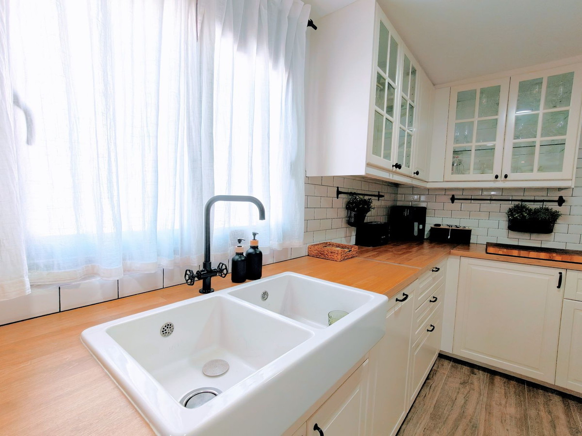 Se vende Villa - Chalet de 2 dormitorios en Costa Del Sol, Málaga, España