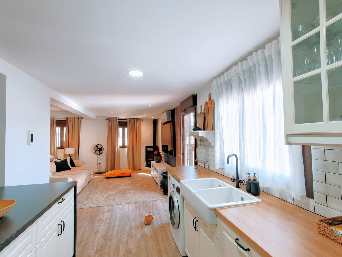 Se vende Villa - Chalet de 2 dormitorios en Costa Del Sol, Málaga, España