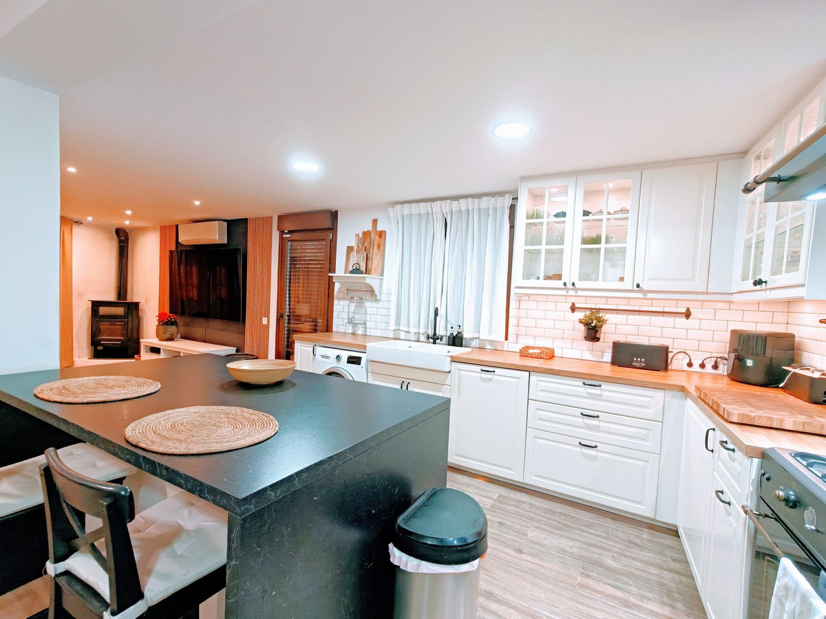 Se vende Villa - Chalet de 2 dormitorios en Costa Del Sol, Málaga, España