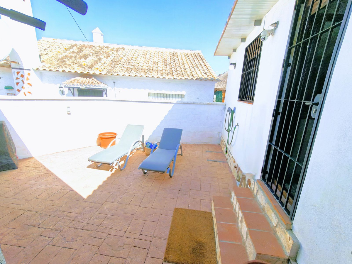 Se vende Villa - Chalet de 2 dormitorios en Costa Del Sol, Málaga, España