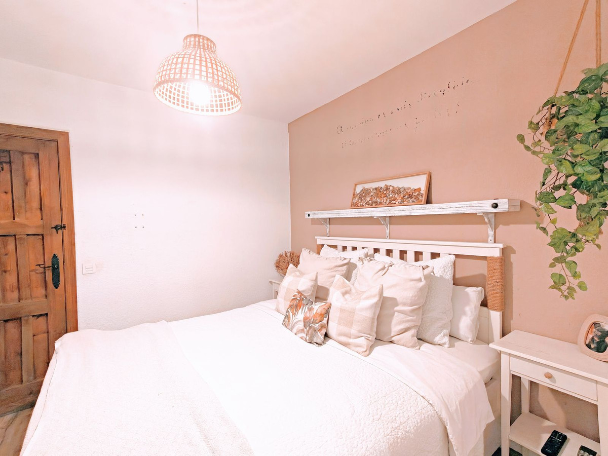Se vende Villa - Chalet de 2 dormitorios en Costa Del Sol, Málaga, España