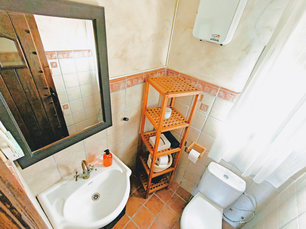 Se vende Villa - Chalet de 2 dormitorios en Costa Del Sol, Málaga, España