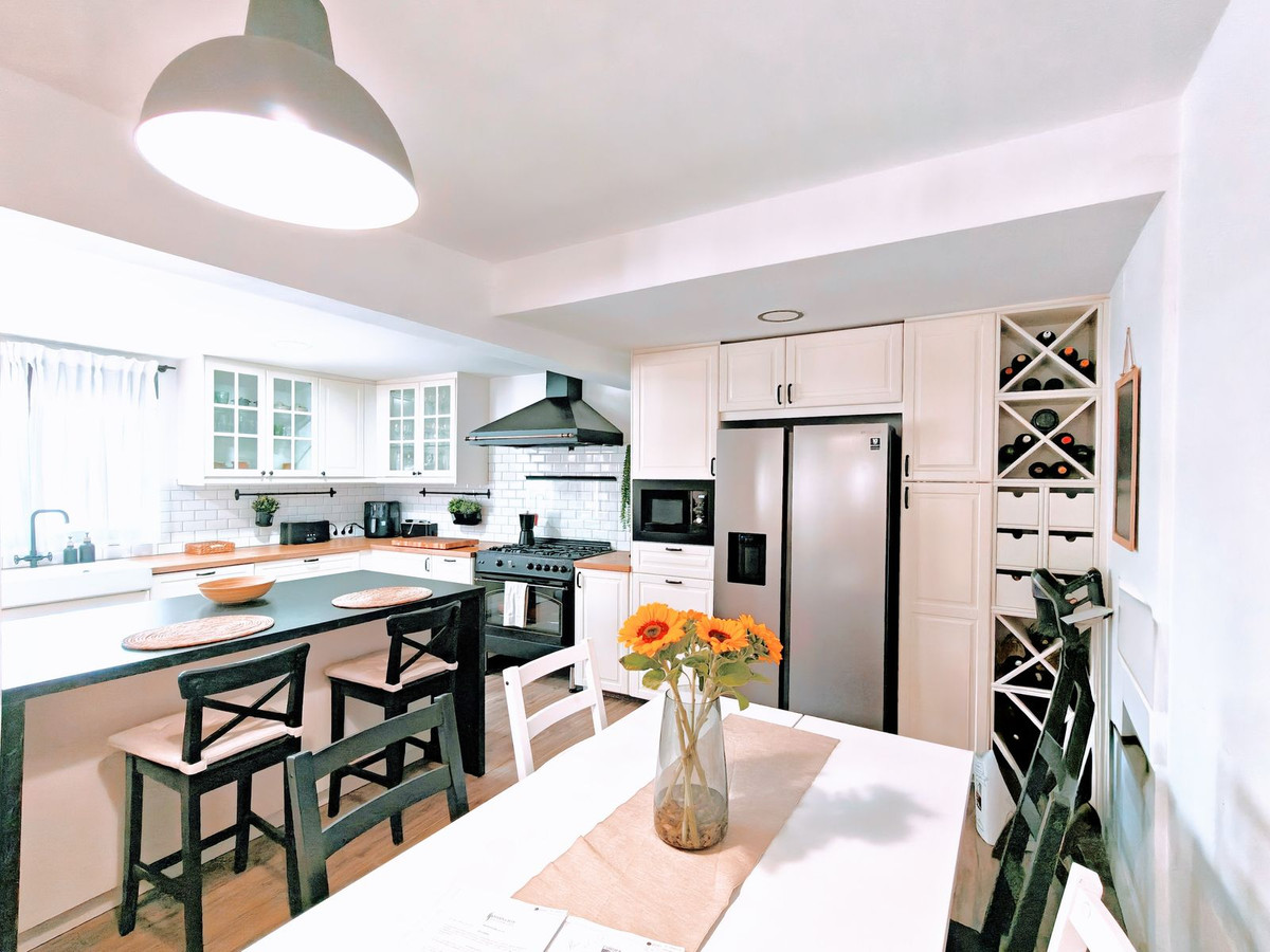 Se vende Villa - Chalet de 2 dormitorios en Costa Del Sol, Málaga, España