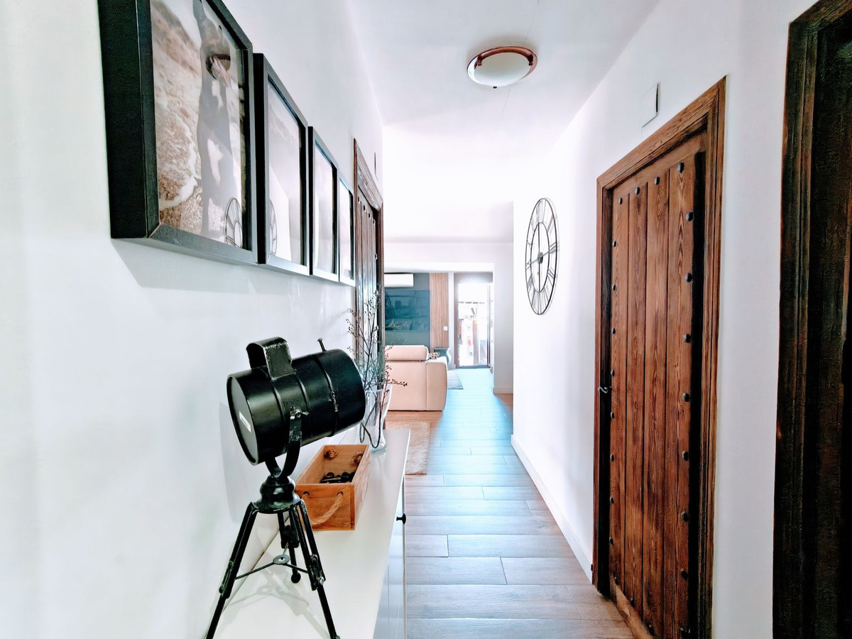 Se vende Villa - Chalet de 2 dormitorios en Costa Del Sol, Málaga, España