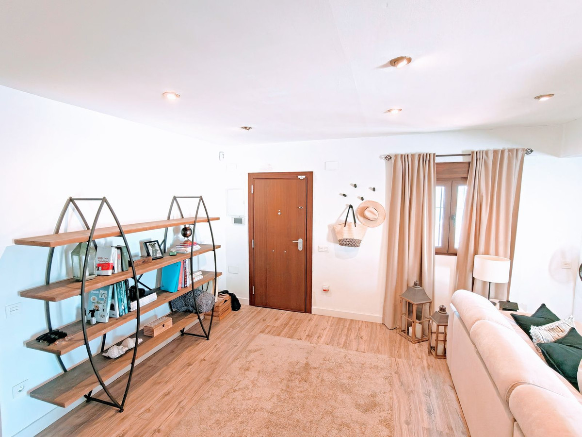 Se vende Villa - Chalet de 2 dormitorios en Costa Del Sol, Málaga, España