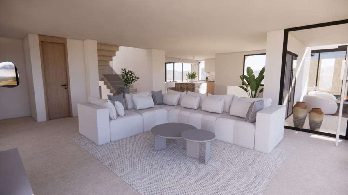 7 Bed Townhouse for sale in Nueva Andalucía Costa Del Sol, Málaga, Spain