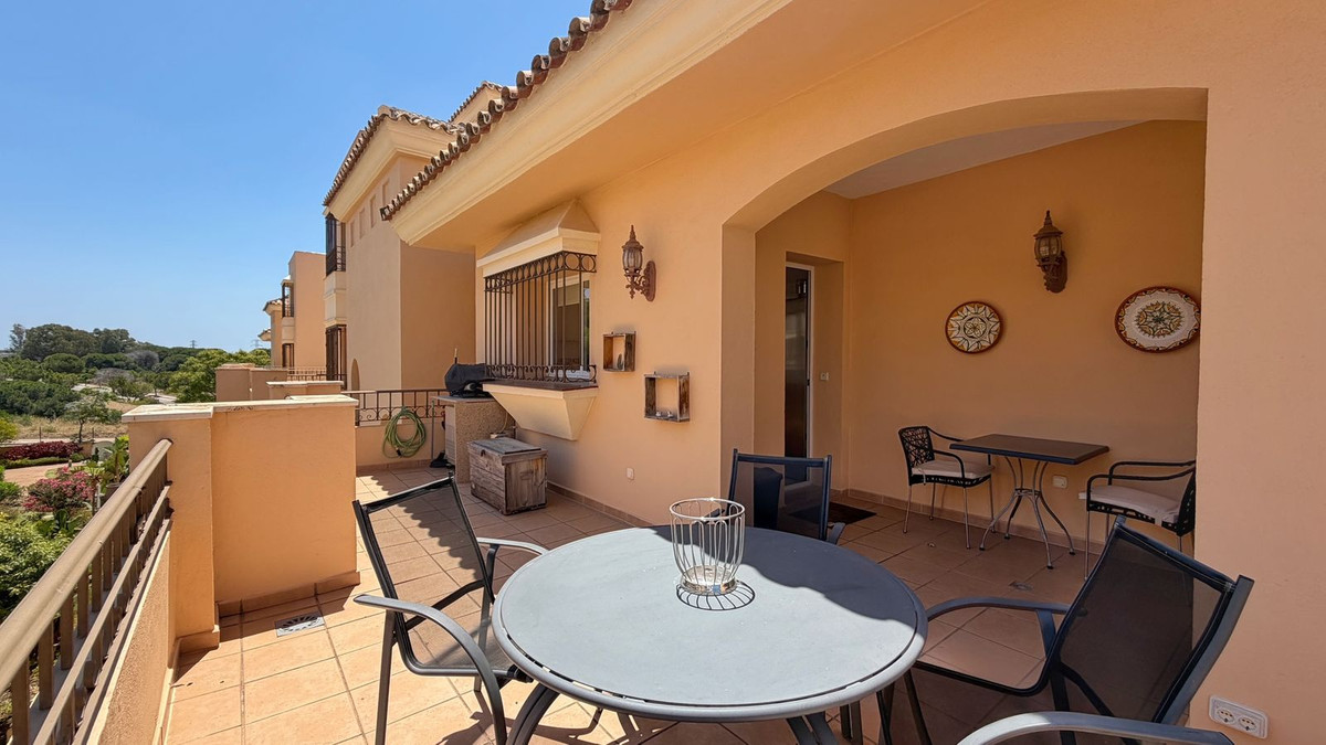 4 Bed Apartment for sale in Elviria Costa Del Sol, Málaga, Spain