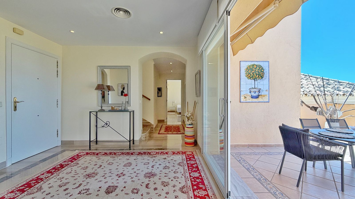 4 Bed Apartment for sale in Elviria Costa Del Sol, Málaga, Spain