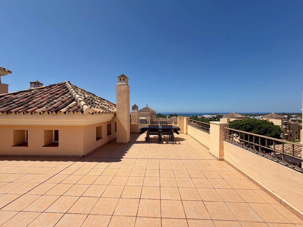 4 Bed Apartment for sale in Elviria Costa Del Sol, Málaga, Spain
