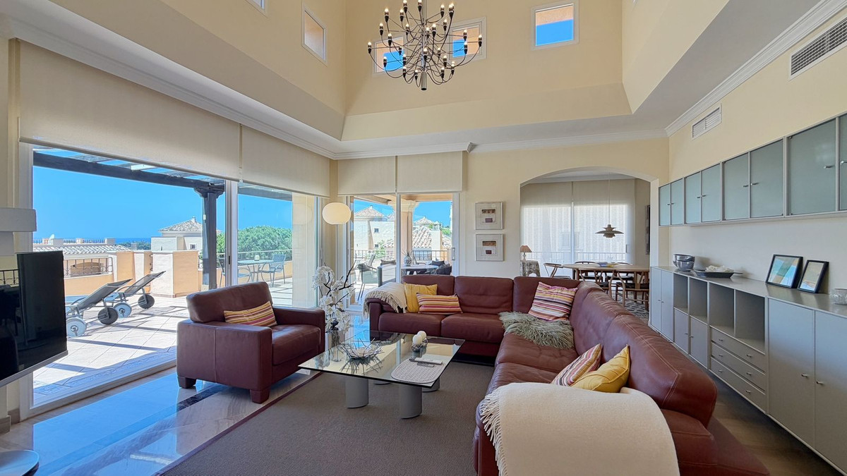 4 Bed Apartment for sale in Elviria Costa Del Sol, Málaga, Spain