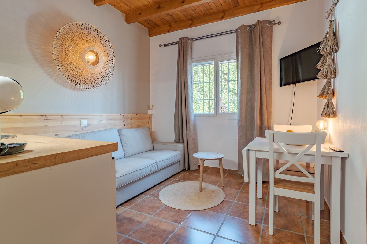 4 Bed Townhouse for sale in Alhaurín El Grande Costa Del Sol, Málaga, Spain