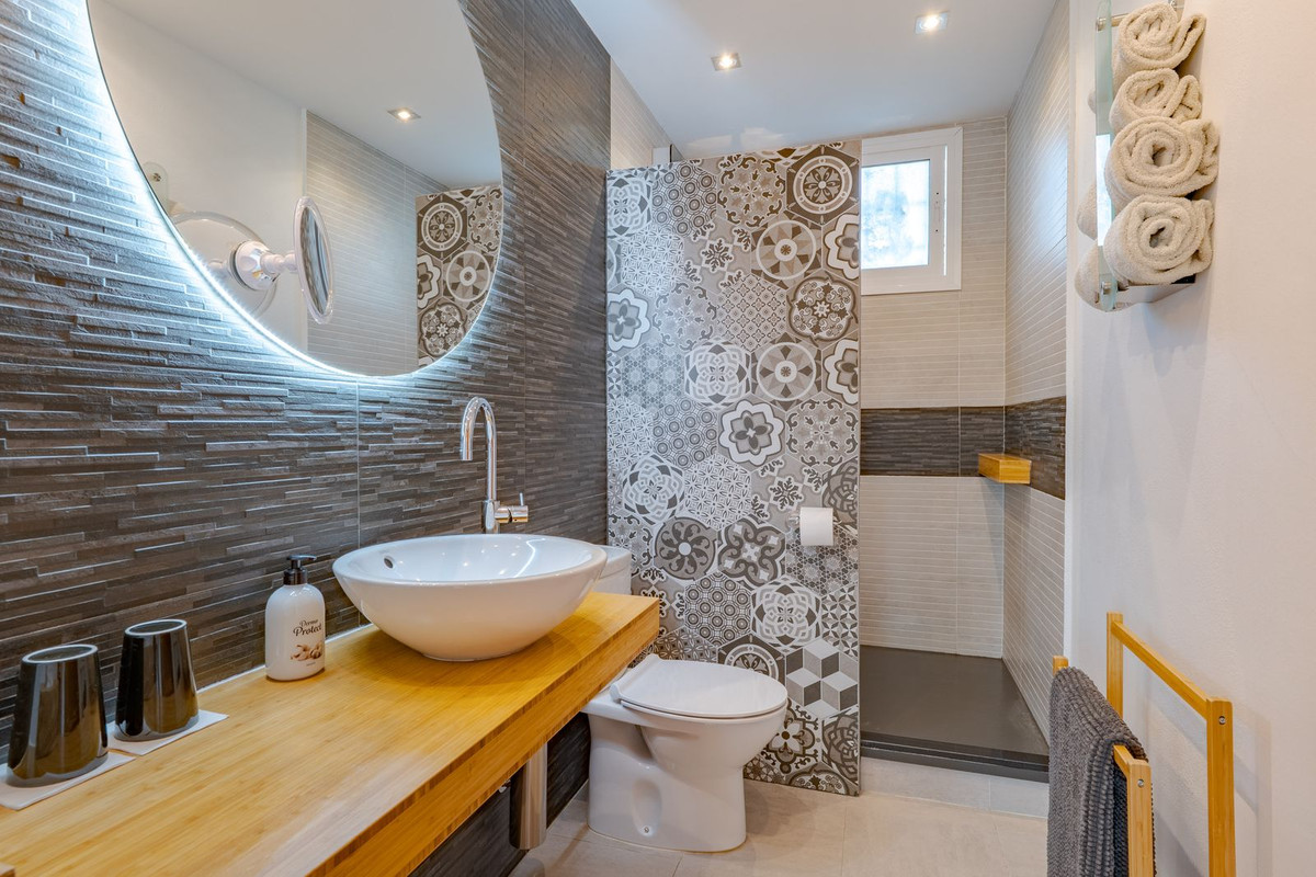 4 Bed Townhouse for sale in Alhaurín El Grande Costa Del Sol, Málaga, Spain