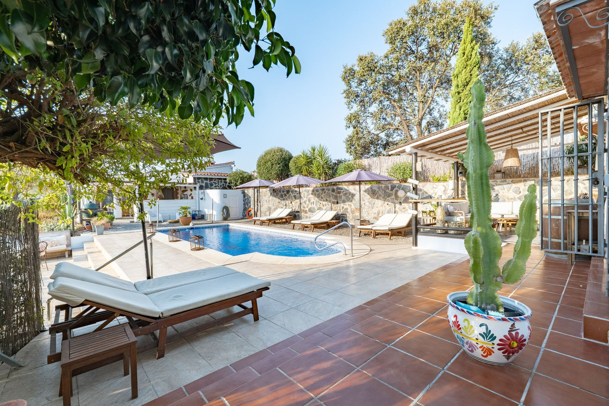 4 Bed Townhouse for sale in Alhaurín El Grande Costa Del Sol, Málaga, Spain
