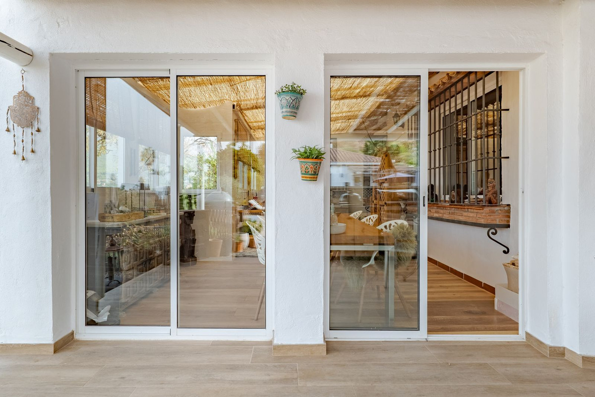 4 Bed Townhouse for sale in Alhaurín El Grande Costa Del Sol, Málaga, Spain