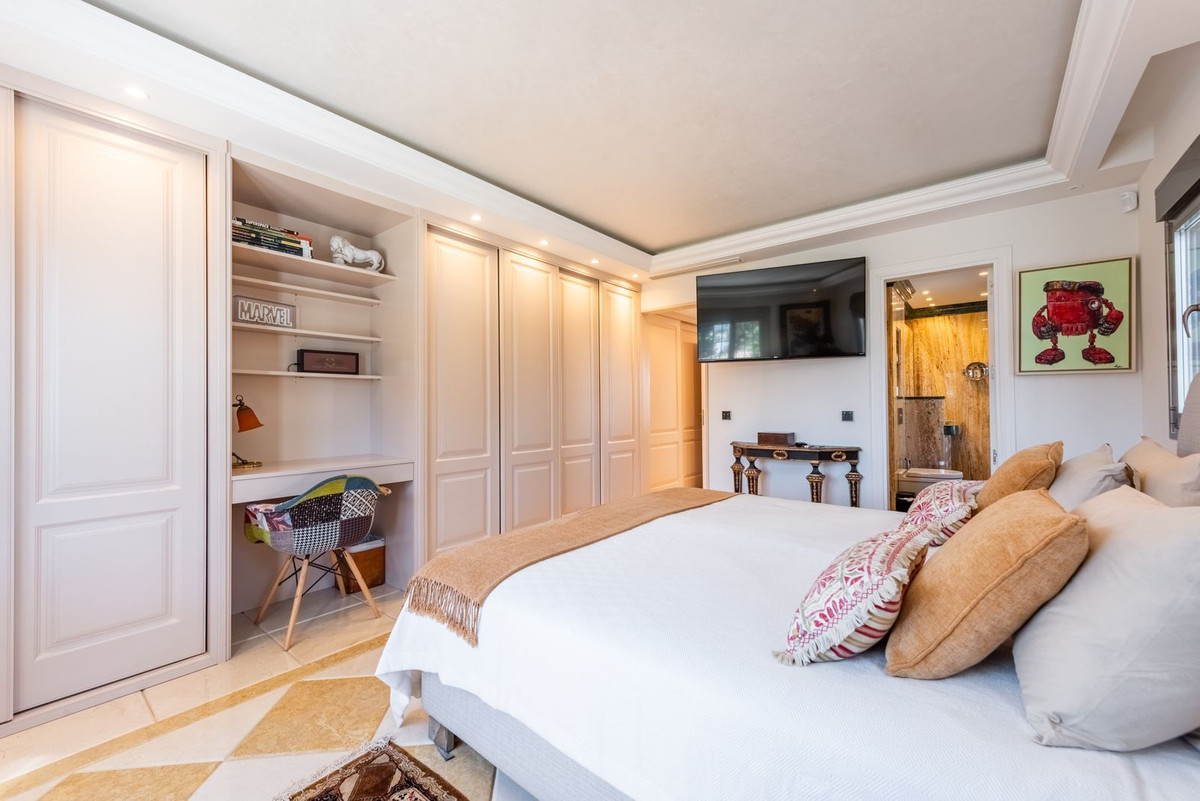 Se vende Villa - Chalet de 4 dormitorios en Costa Del Sol, Málaga, España