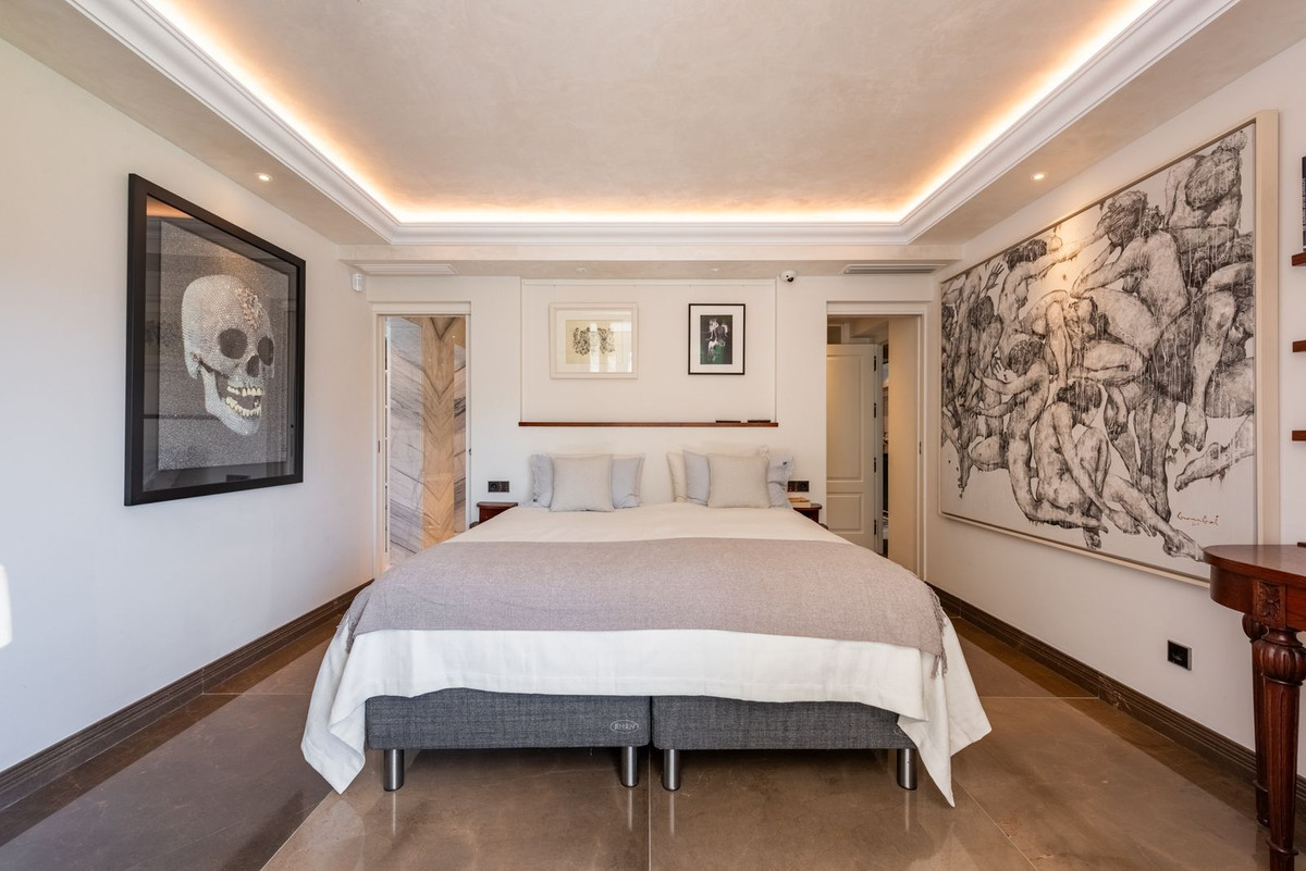 Se vende Villa - Chalet de 4 dormitorios en Costa Del Sol, Málaga, España