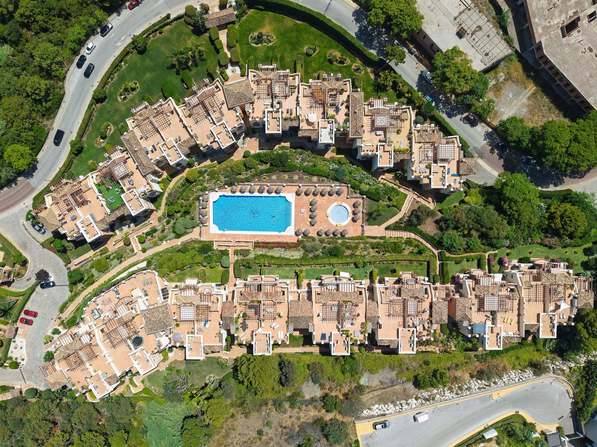 3 Bed Apartment for sale in Los Arqueros Costa Del Sol, Málaga, Spain