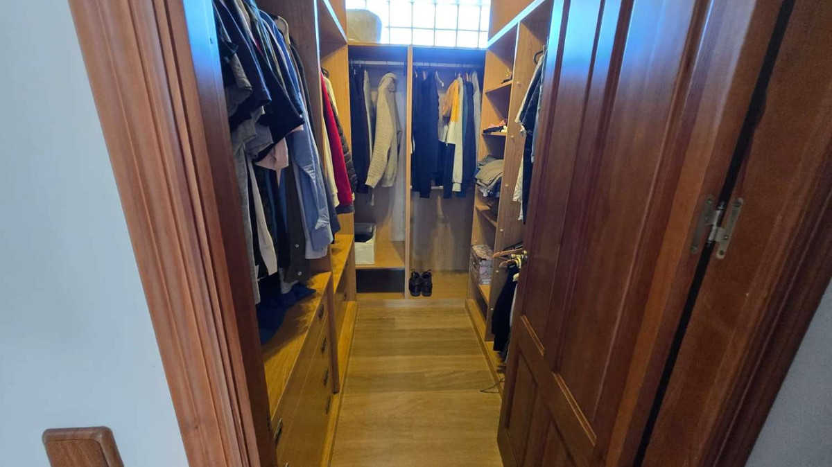Se vende Villa - Chalet de 6 dormitorios en Costa Del Sol, Málaga, España