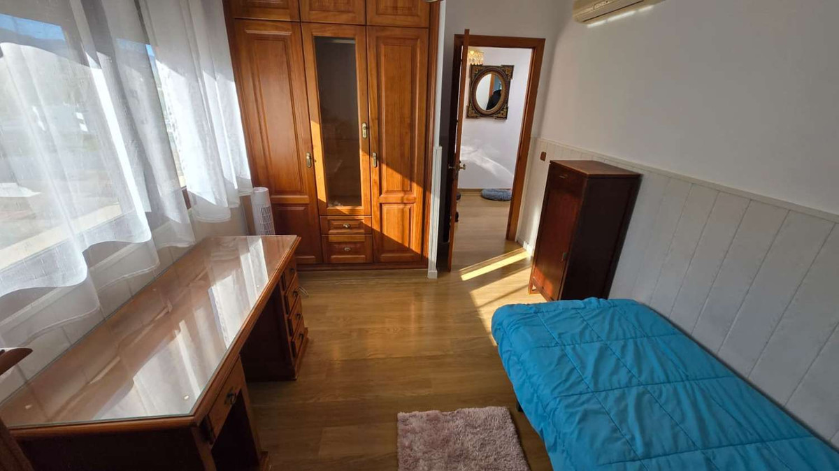 Se vende Villa - Chalet de 6 dormitorios en Costa Del Sol, Málaga, España