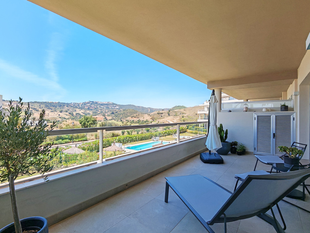 Se vende Apartamento Planta Media de 2 dormitorios en Costa Del Sol, Málaga, España