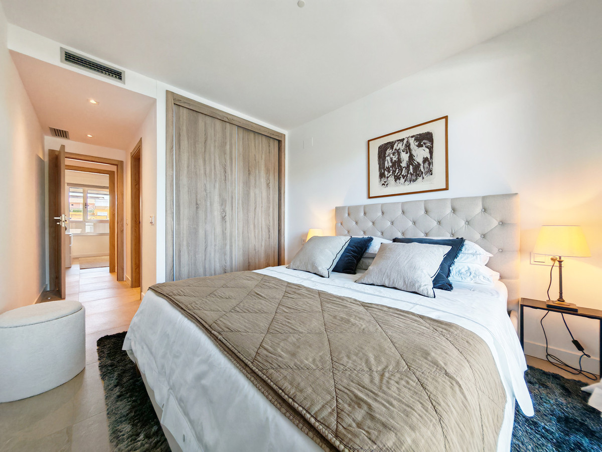 Se vende Apartamento Planta Media de 2 dormitorios en Costa Del Sol, Málaga, España