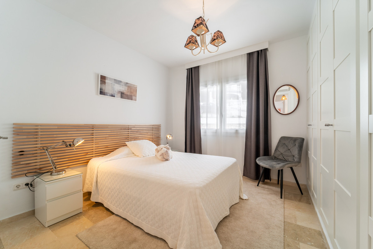 Se vende Villa - Chalet de 4 dormitorios en Costa Del Sol, Málaga, España