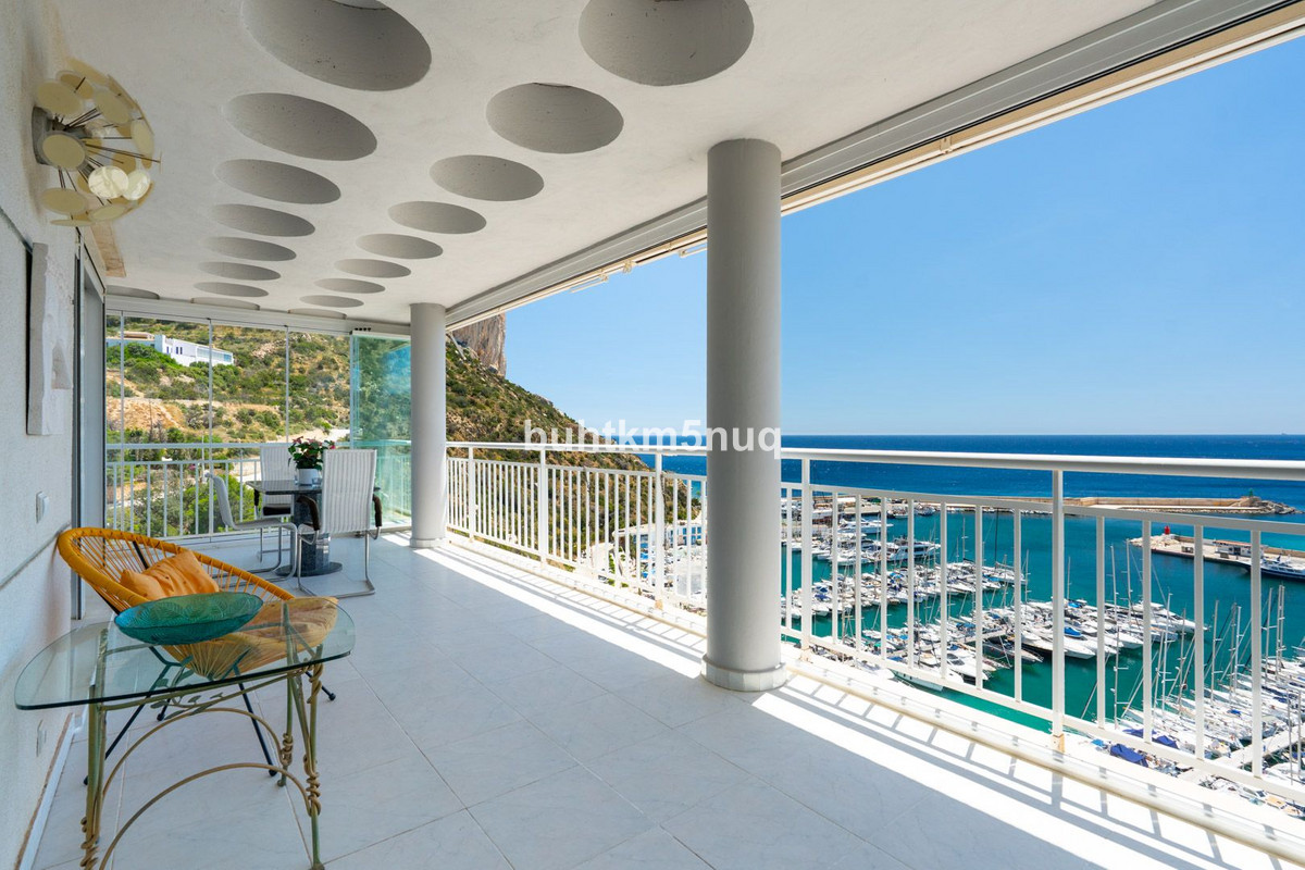 Se vende Apartamento Planta Baja de 3 dormitorios en Costa Blanca, Alicante, España
