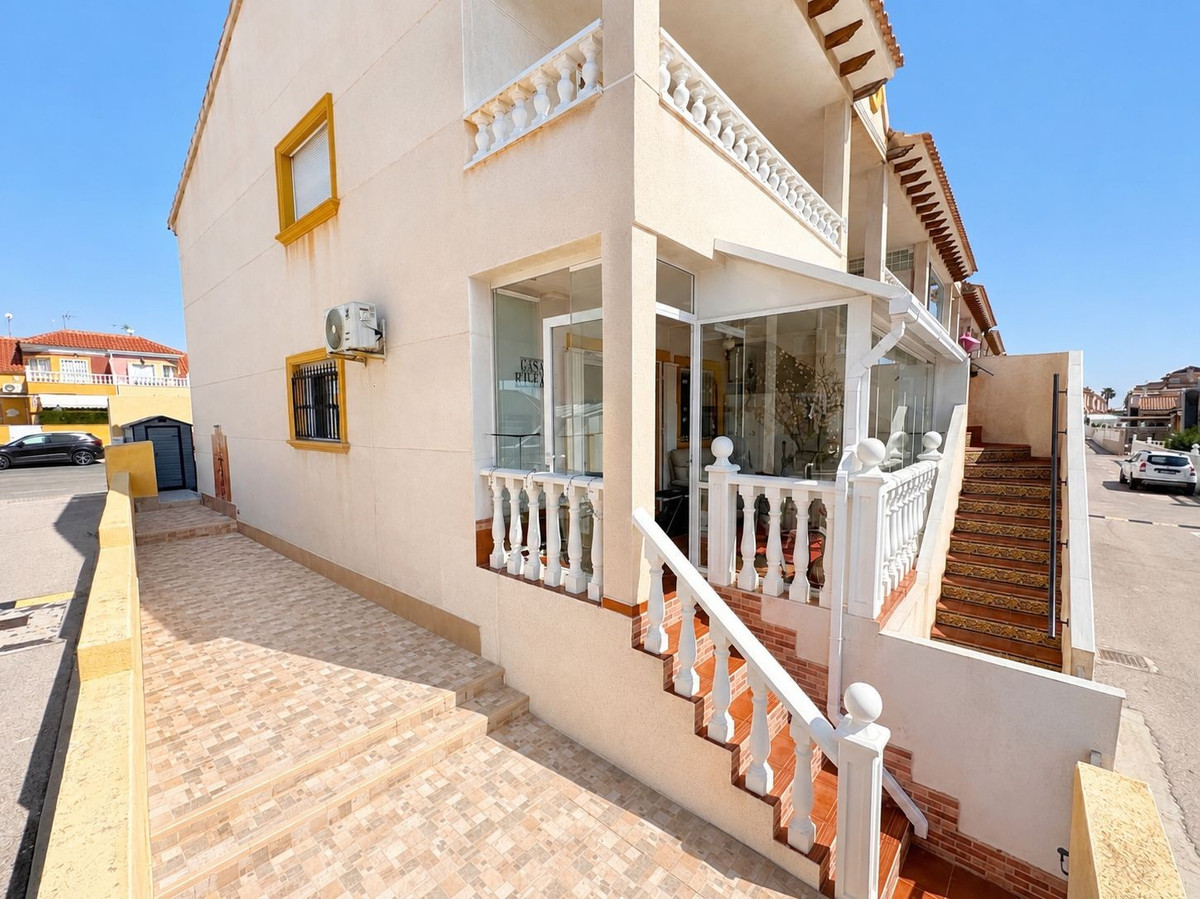 2 Bed Apartment for sale in Cabo Roig Costa Blanca, Alicante, Spain
