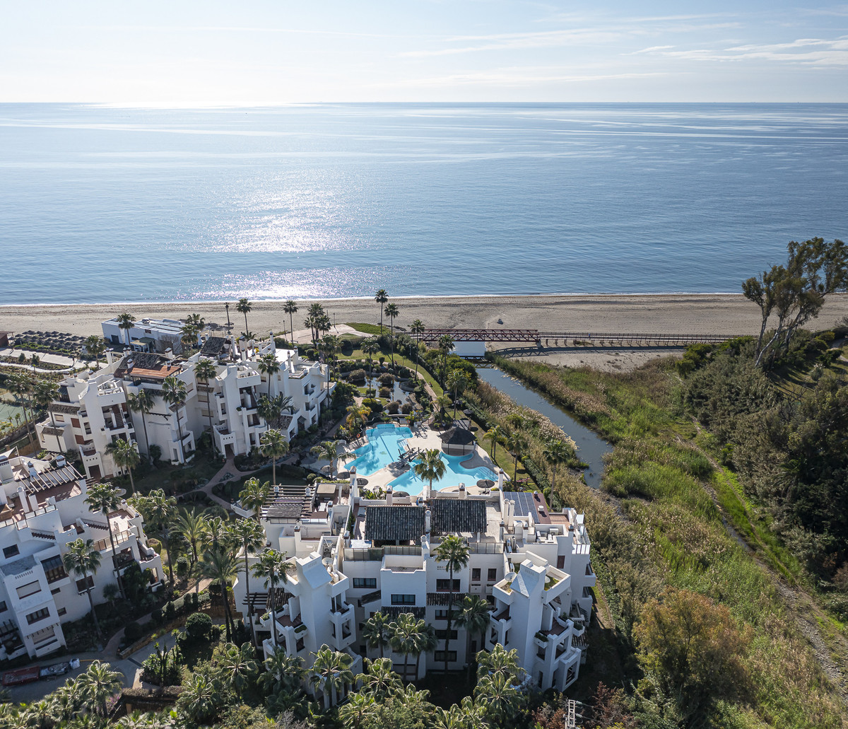 3 Bed Apartment for sale in Estepona Costa Del Sol, Málaga, Spain