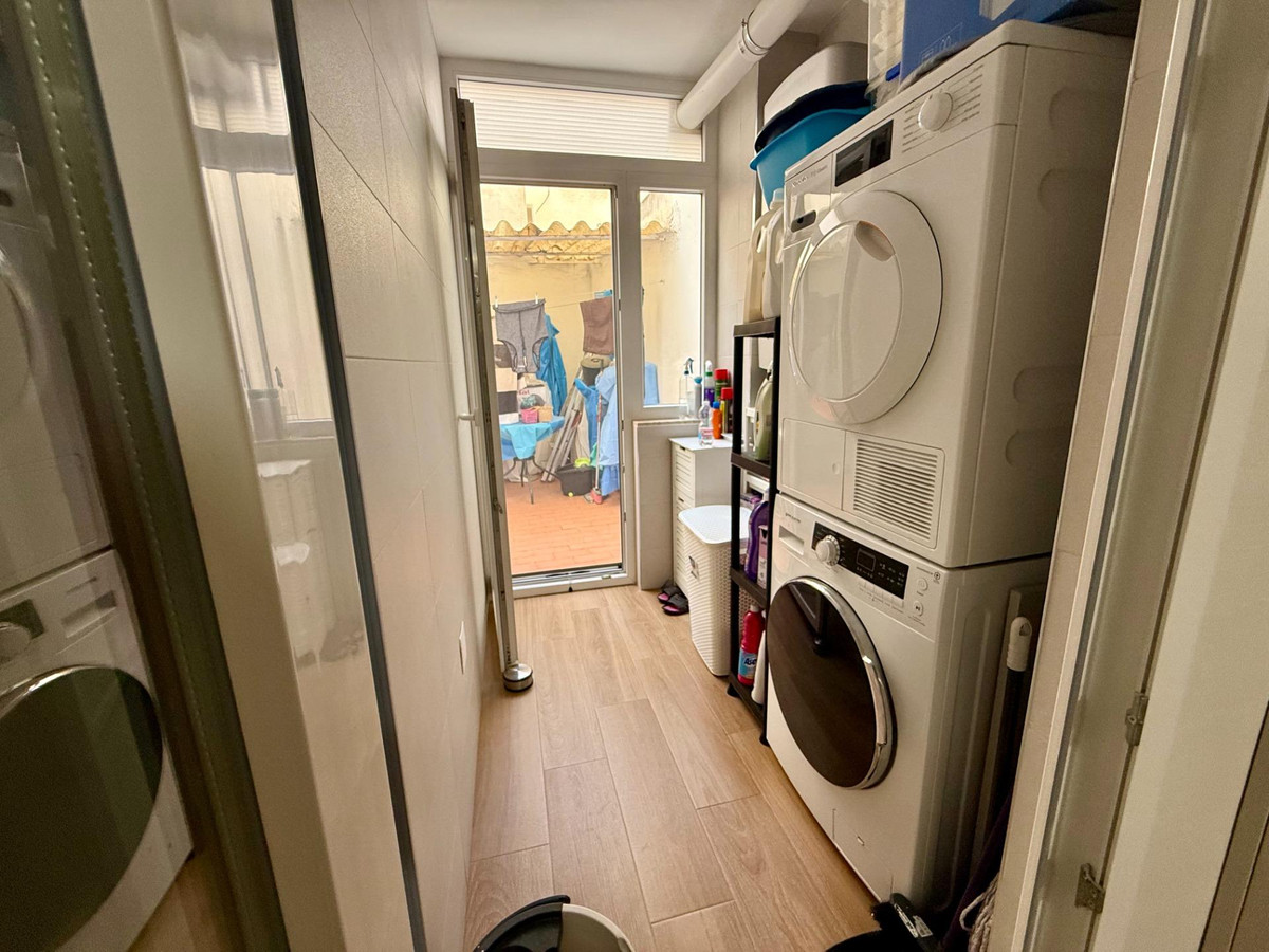 3 Bed Apartment for sale in Torrevieja Costa Blanca, Alicante, Spain