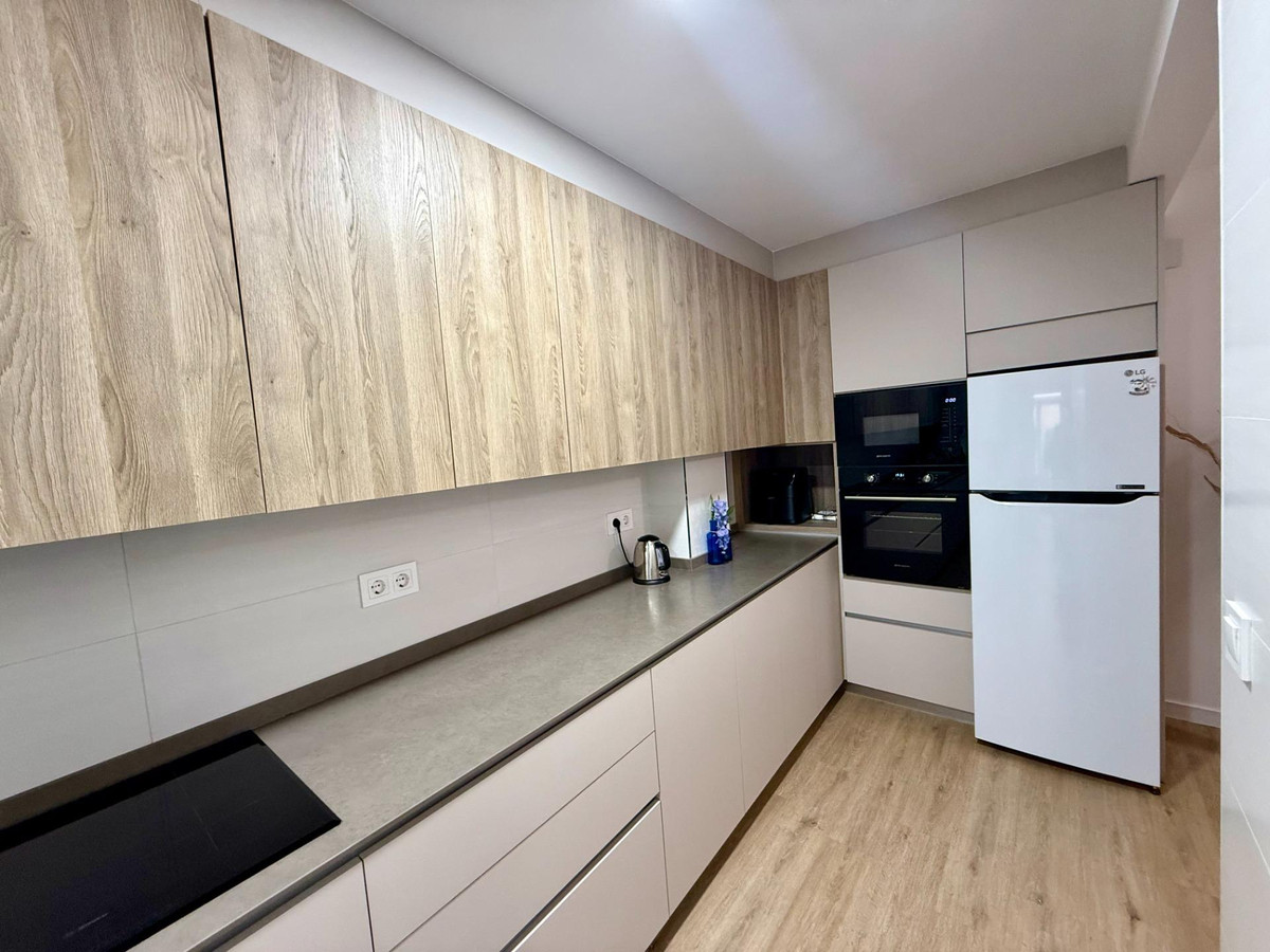 3 Bed Apartment for sale in Torrevieja Costa Blanca, Alicante, Spain