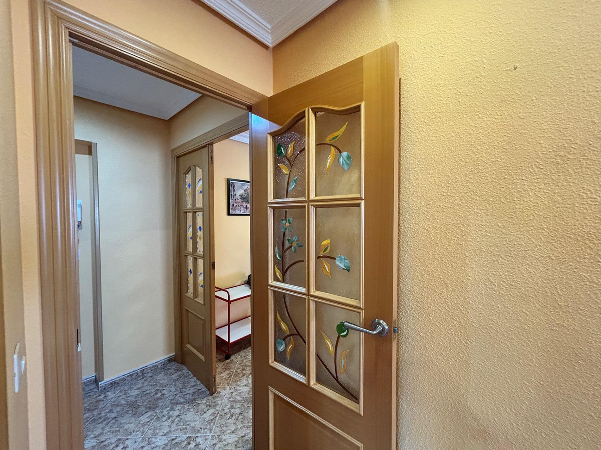 Se vende Apartamento Planta Media de 3 dormitorios en Costa Blanca, Alicante, España