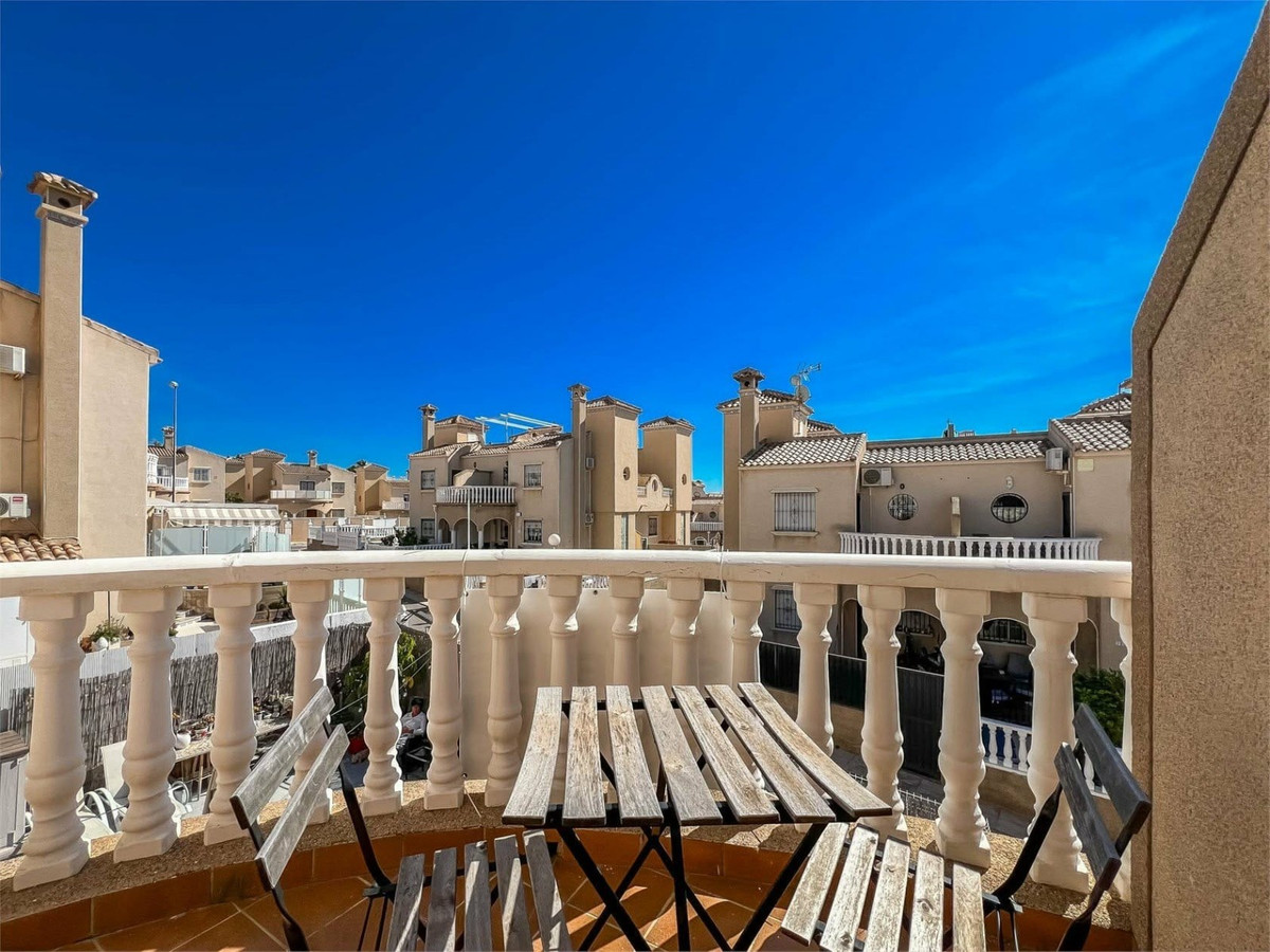 Se vende Villa - Chalet de 2 dormitorios en Costa Blanca, Alicante, España