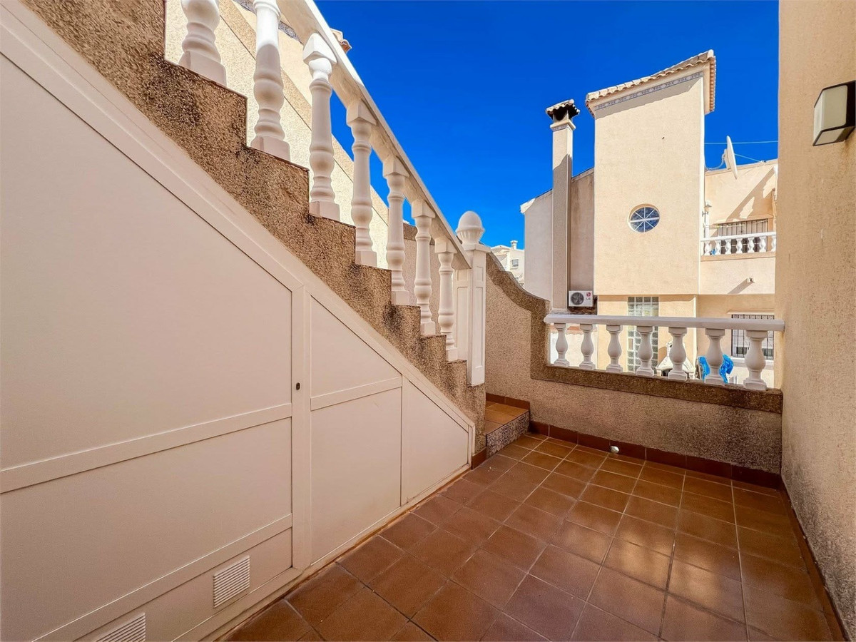 Se vende Villa - Chalet de 2 dormitorios en Costa Blanca, Alicante, España