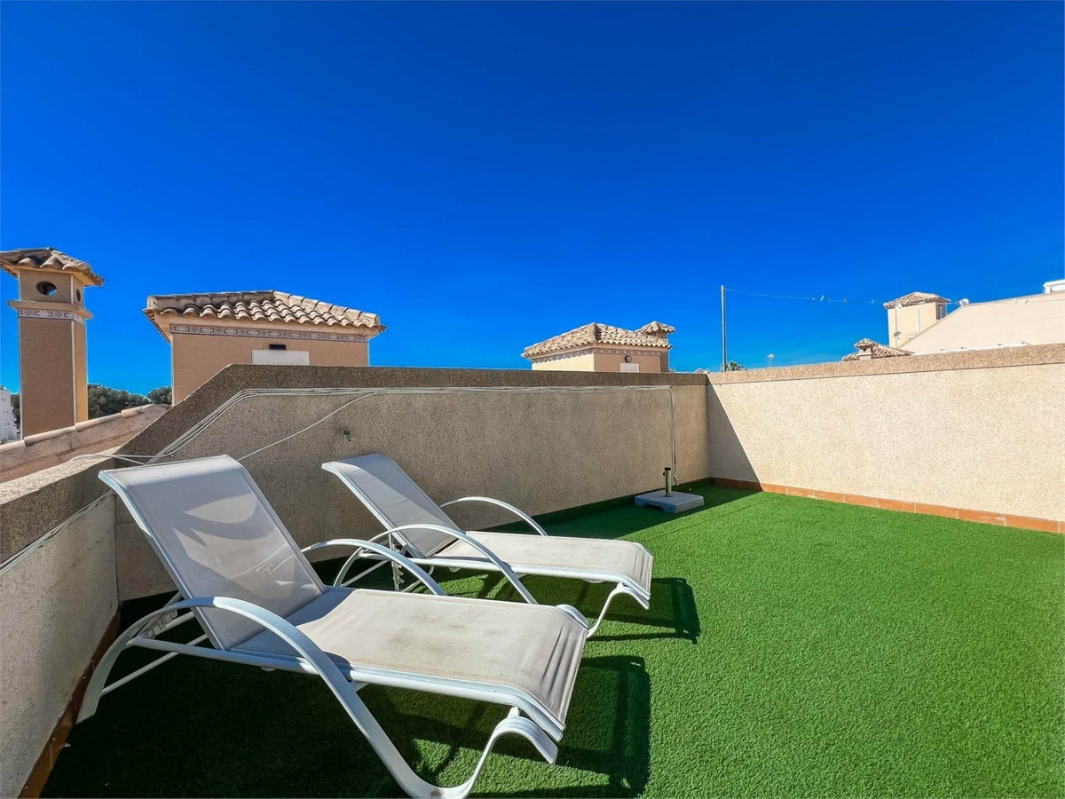 Se vende Villa - Chalet de 2 dormitorios en Costa Blanca, Alicante, España