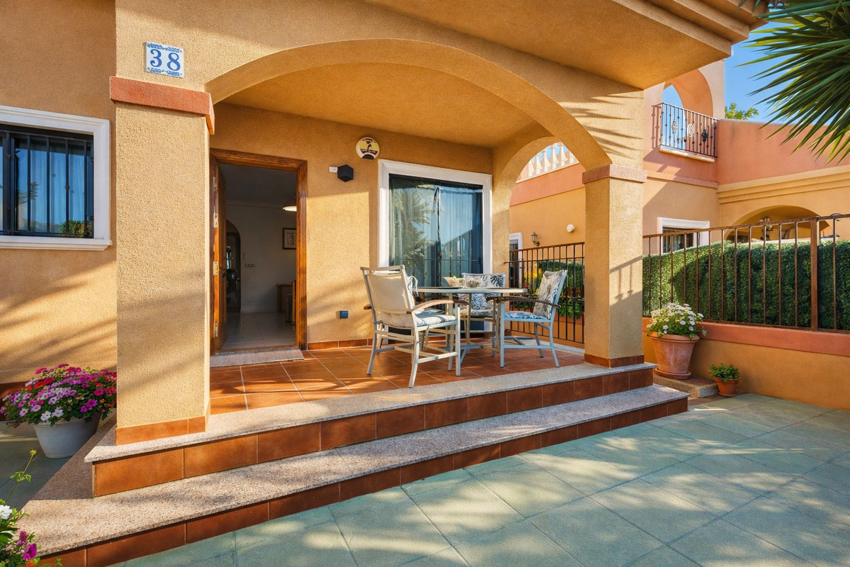 Se vende Villa - Chalet de 2 dormitorios en Costa Blanca, Alicante, España