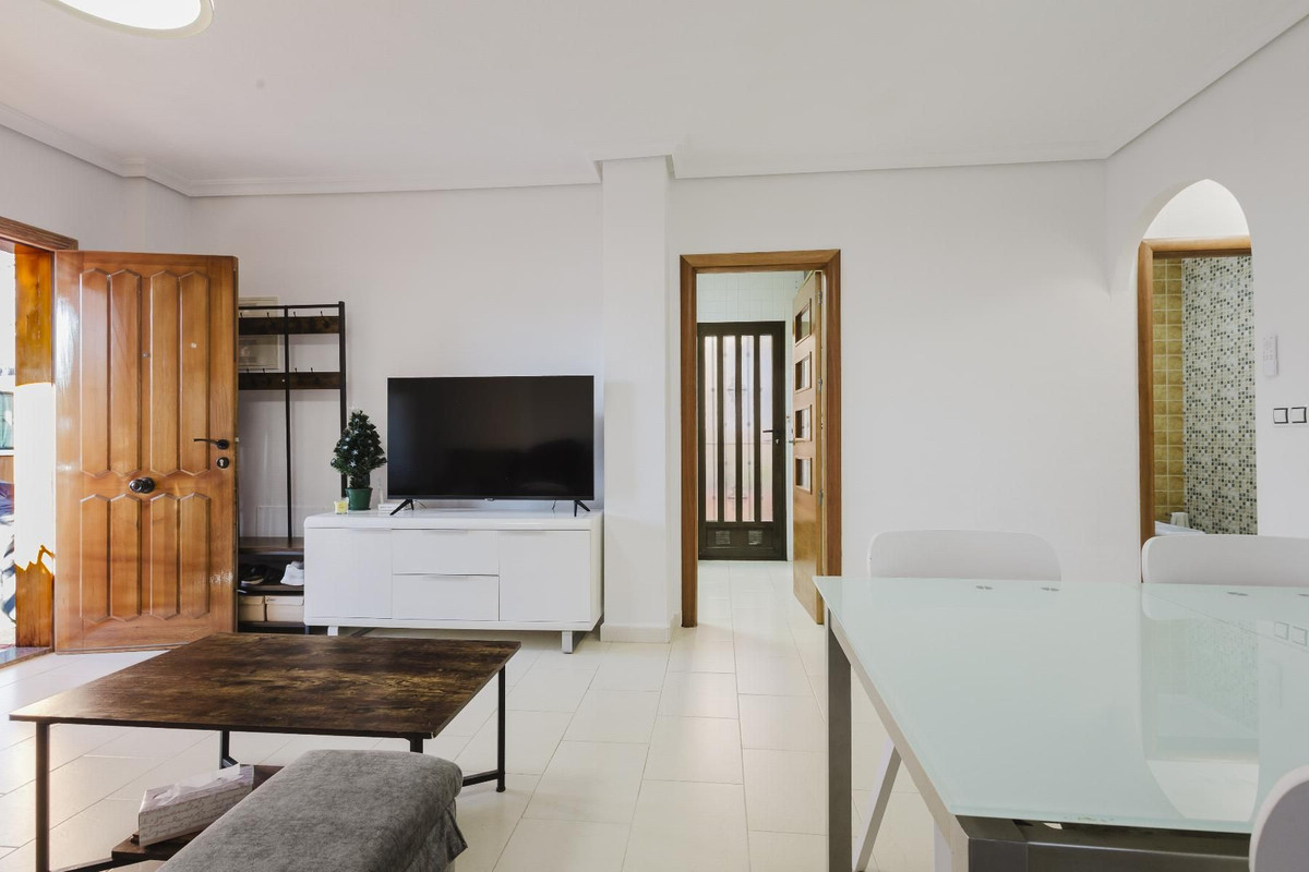 Se vende Villa - Chalet de 2 dormitorios en Costa Blanca, Alicante, España