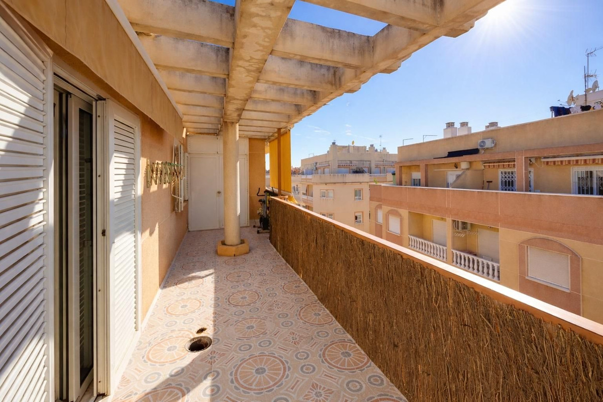 Se vende Apartamento Planta Baja de 2 dormitorios en Costa Blanca, Alicante, España
