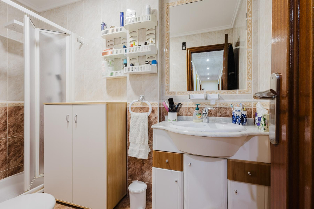3 Bed Apartment for sale in Torrevieja Costa Blanca, Alicante, Spain