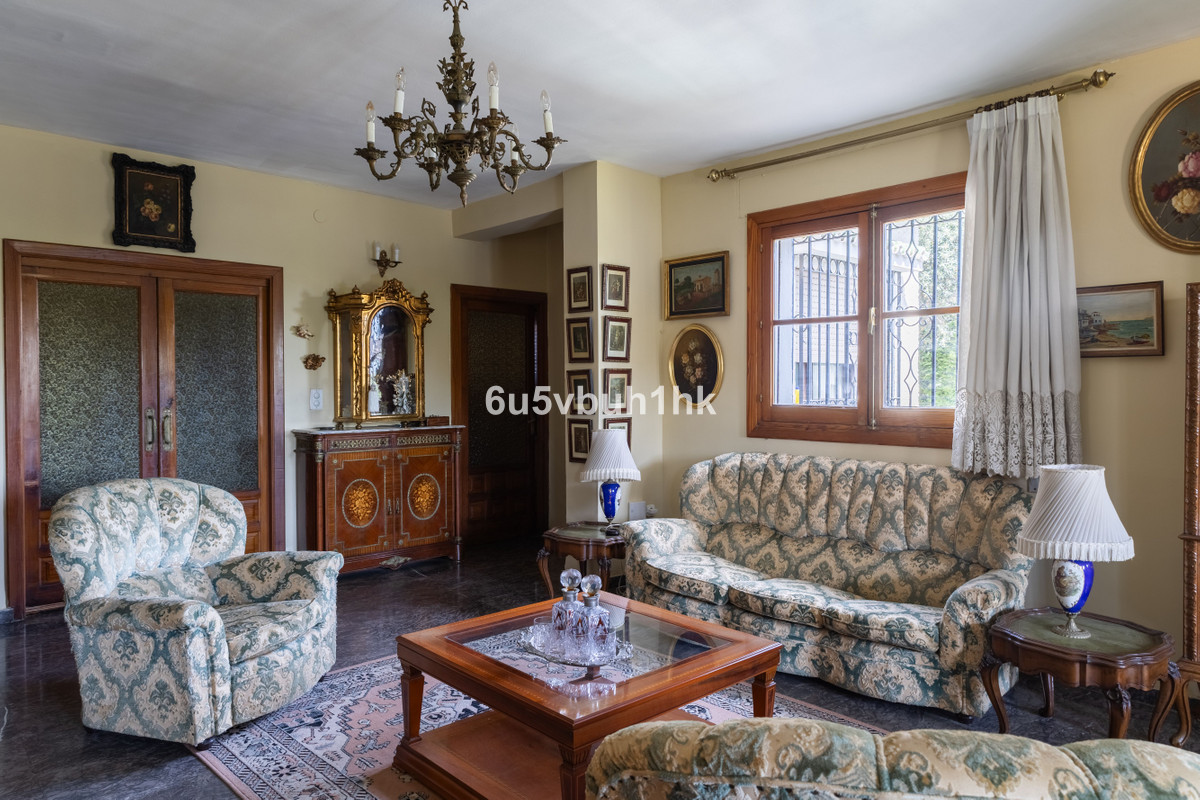 6 Bed Townhouse for sale in Málaga Costa Del Sol, Málaga, Spain