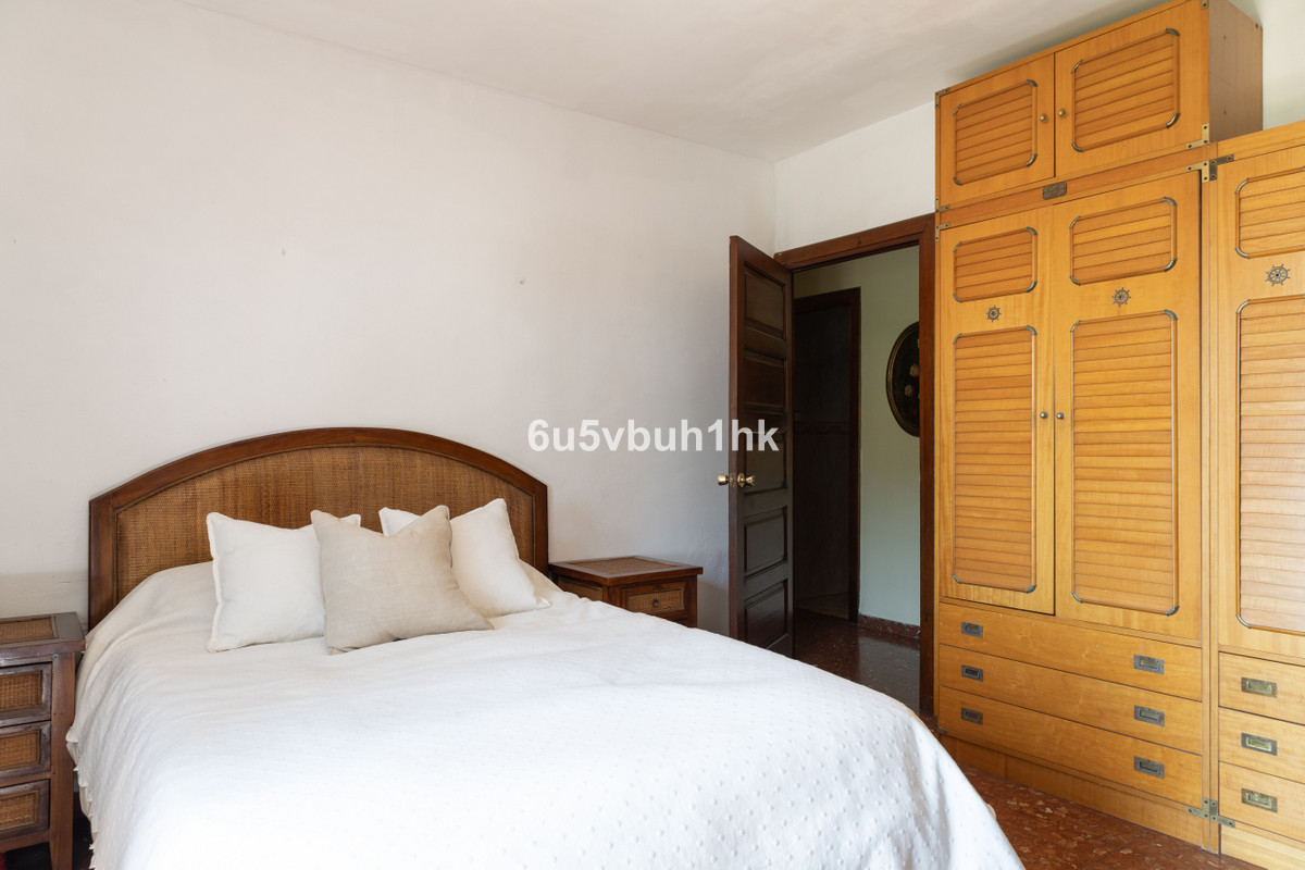 6 Bed Townhouse for sale in Málaga Costa Del Sol, Málaga, Spain