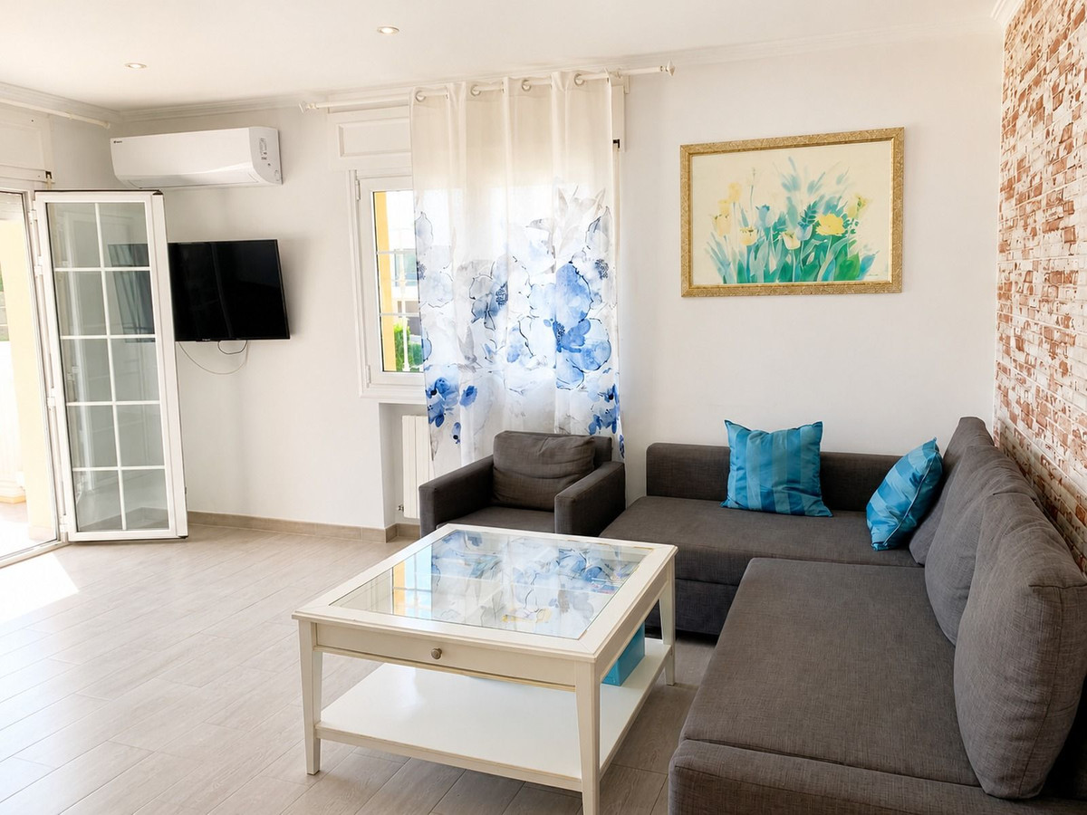 4 Bed Townhouse for sale in La Zenia Costa Blanca, Alicante, Spain
