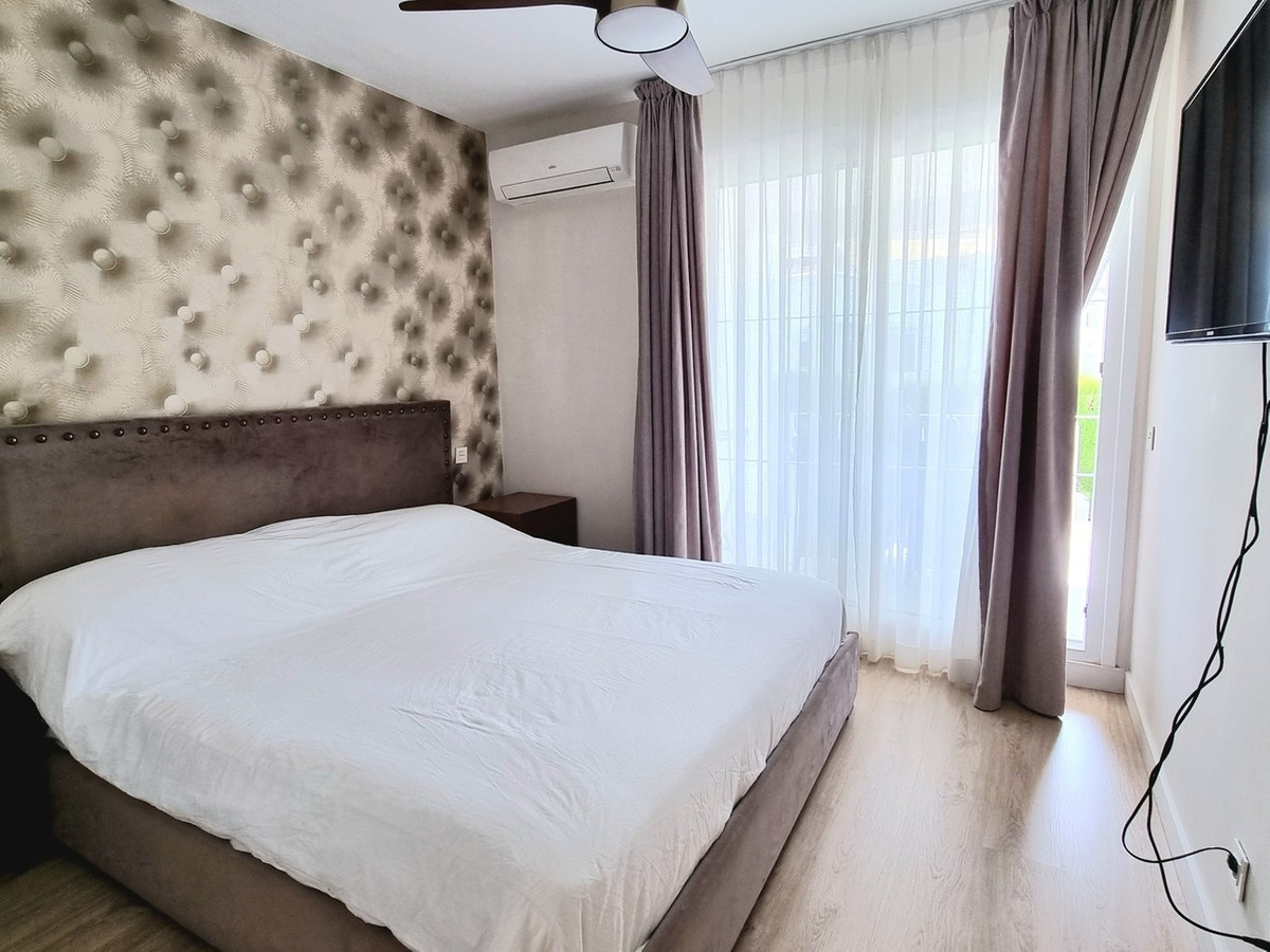 Se vende Apartamento Planta Baja de 2 dormitorios en Costa Del Sol, Málaga, España