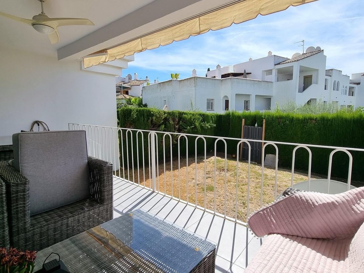 Se vende Apartamento Planta Baja de 2 dormitorios en Costa Del Sol, Málaga, España