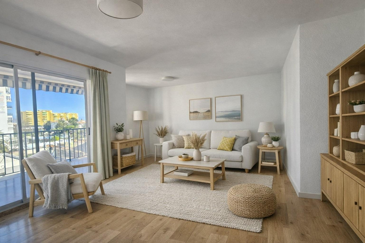 Se vende Apartamento Planta Media de 2 dormitorios en Costa Del Sol, Málaga, España