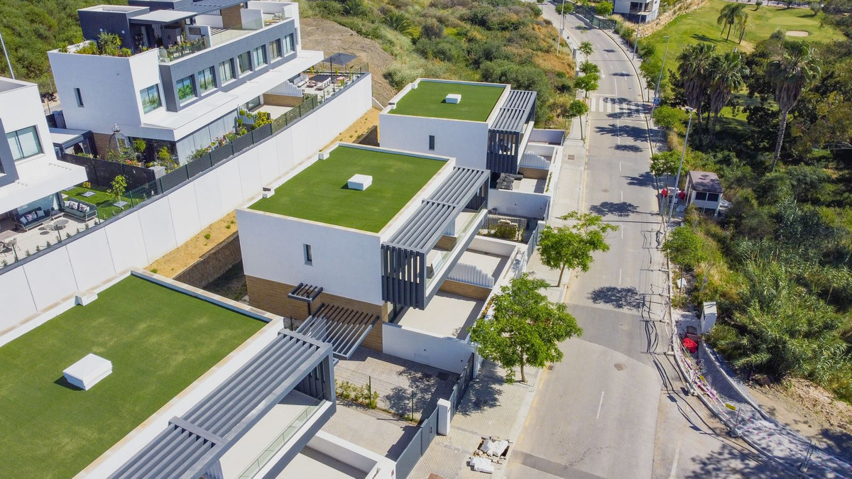 Se vende Pareada de 3 dormitorios en Costa Del Sol, Málaga, España