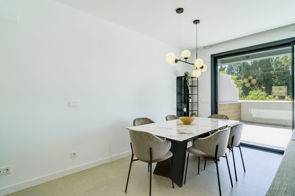 Se vende Pareada de 3 dormitorios en Costa Del Sol, Málaga, España