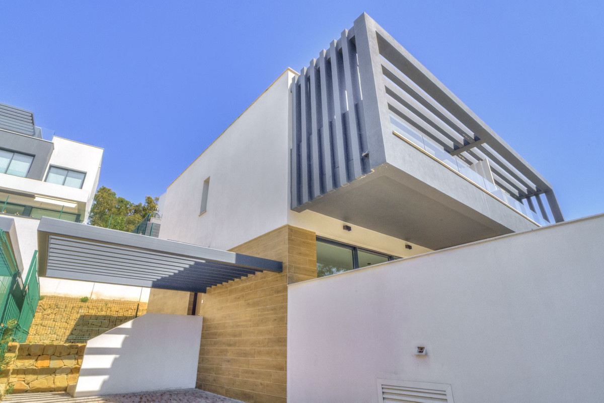 Se vende Pareada de 3 dormitorios en Costa Del Sol, Málaga, España