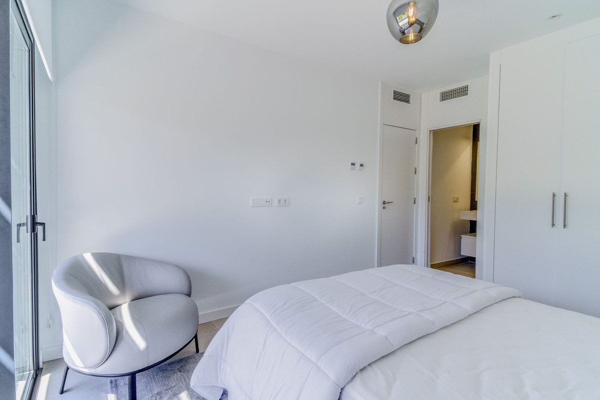 Se vende Pareada de 3 dormitorios en Costa Del Sol, Málaga, España