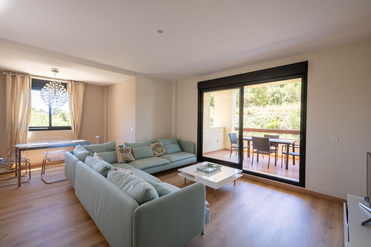 Se vende Apartamento Planta Media de 2 dormitorios en Costa Del Sol, Málaga, España
